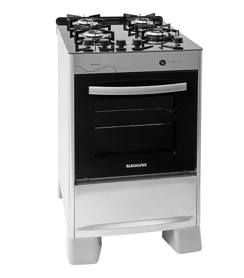 fogao-suggar-neo-glass-4-bocas Fogão Suggar Neo Glass de 4 bocas, branco e preto, com mesa de vidro temperado e forno com capacidade média.