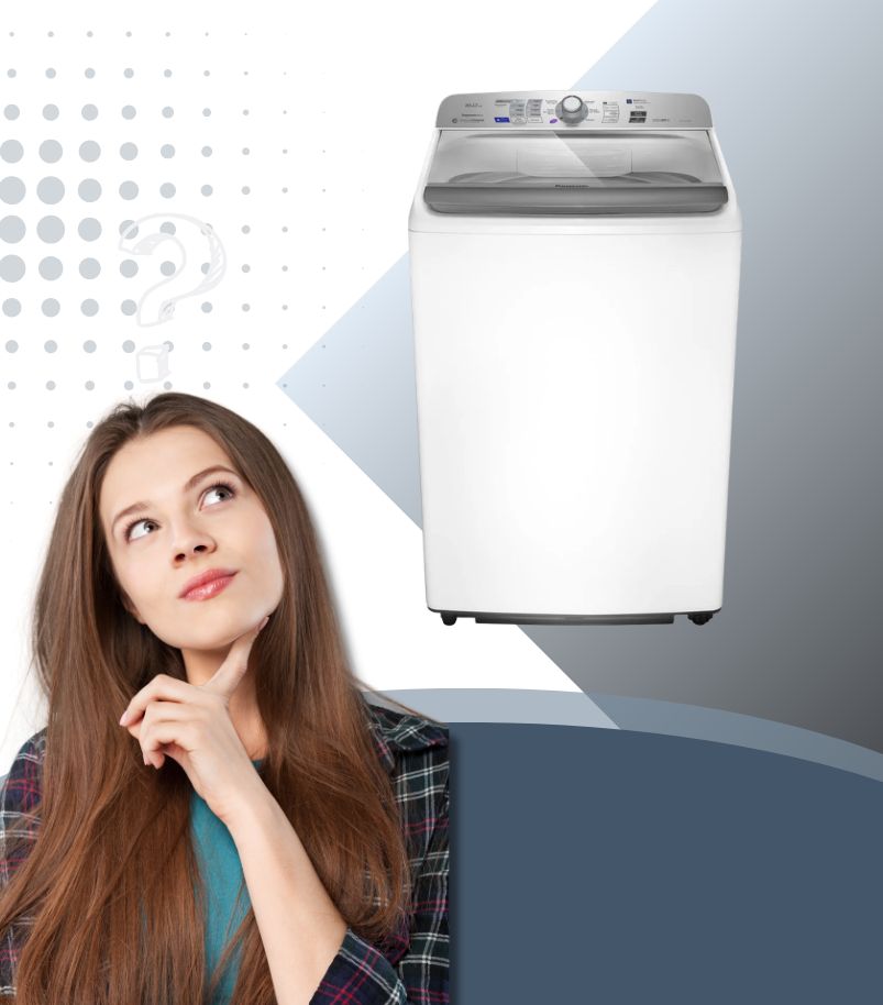 como-escolher-a-melhor-maquina-de-lavar Mulher pensativa observando máquina de lavar roupas enquanto avalia qual modelo escolher